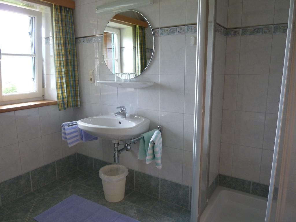 Haus Schoenblick Appartement Strobl Kamer foto