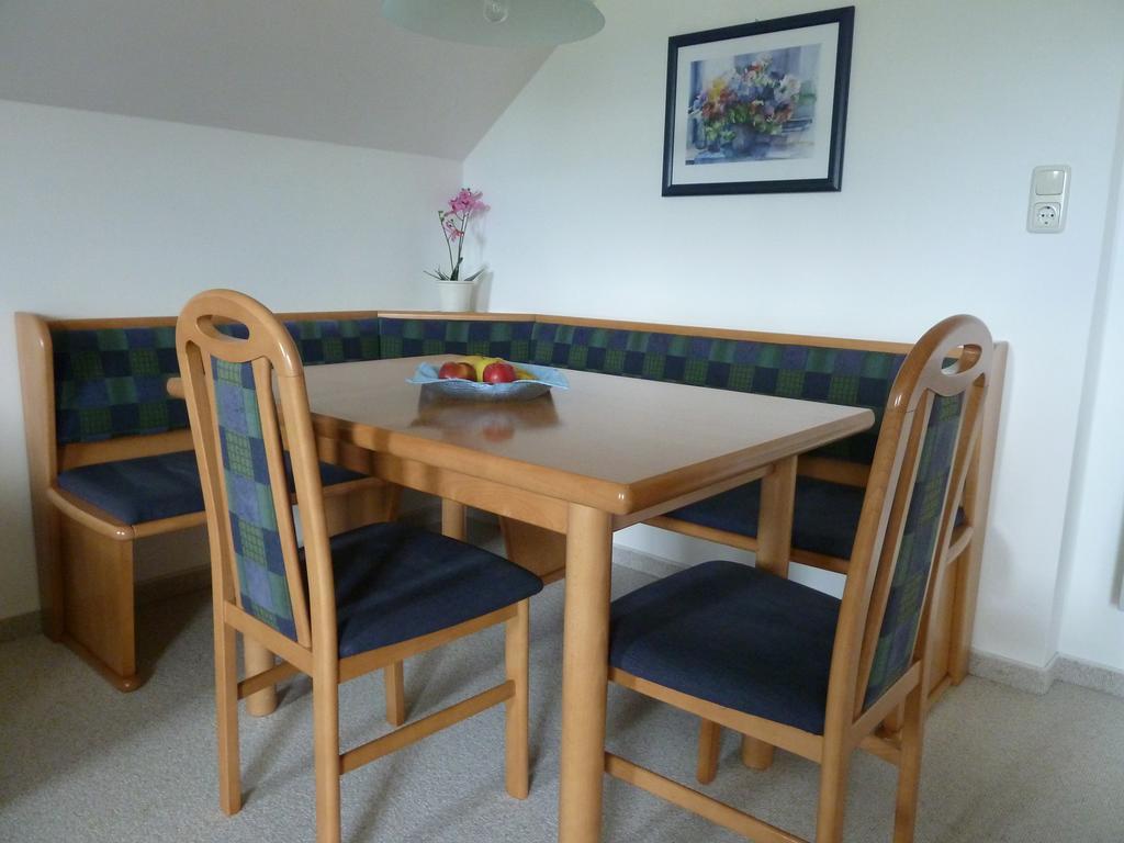Haus Schoenblick Appartement Strobl Kamer foto